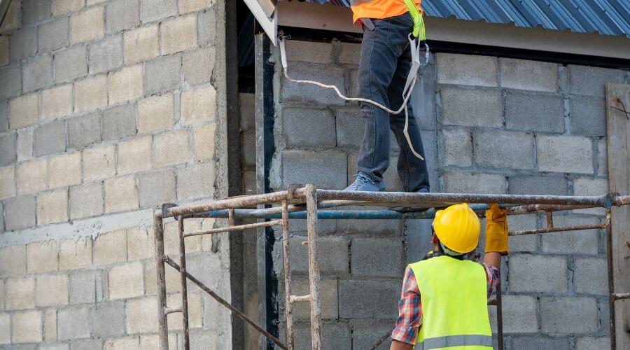 Expert Emergency Roof Repairs services in Pacific City, OR